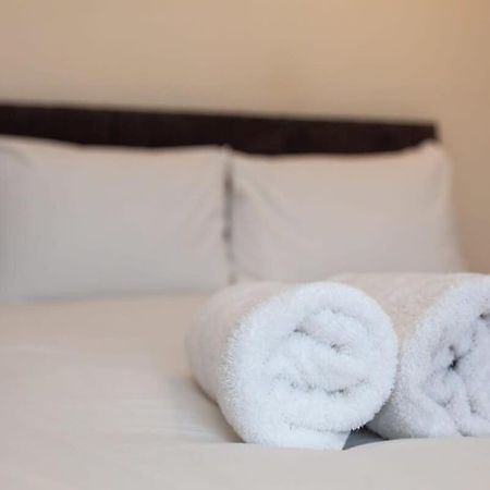 Spacious 2 Bedroom Maisonette In Stratford London Ngoại thất bức ảnh
