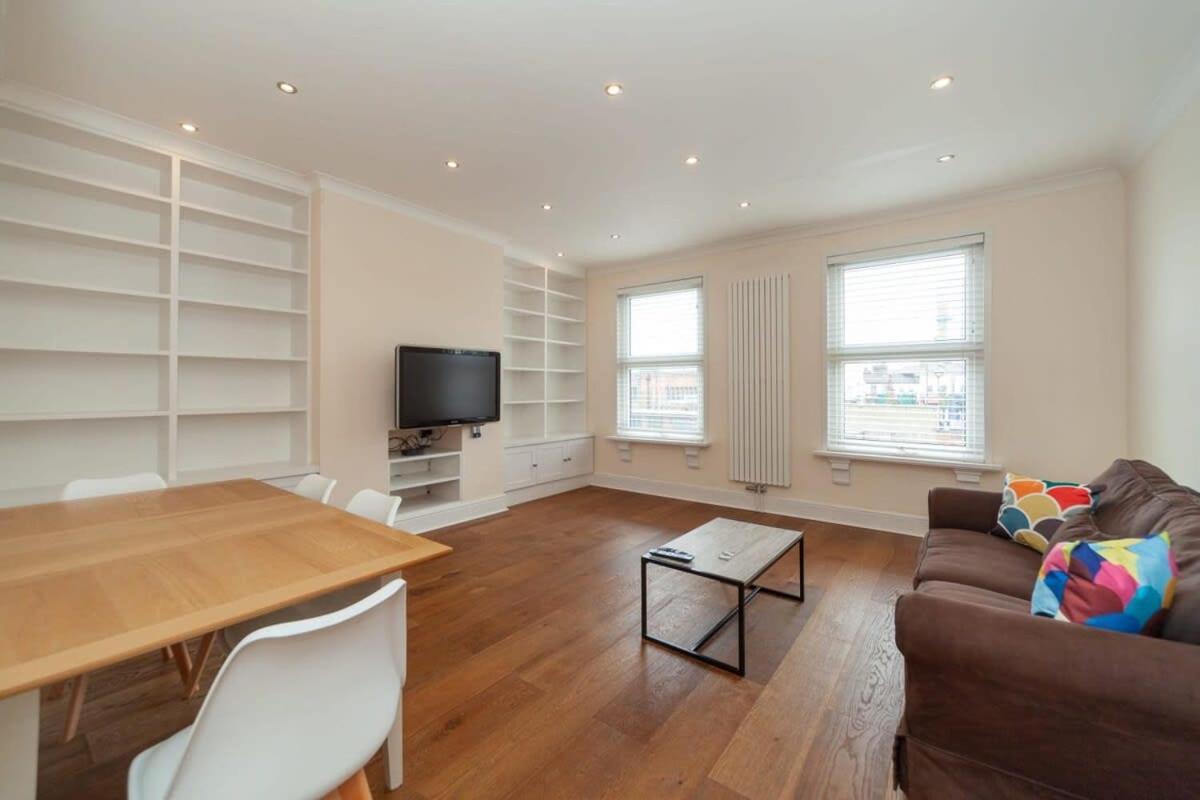 Spacious 2 Bedroom Maisonette In Stratford London Ngoại thất bức ảnh