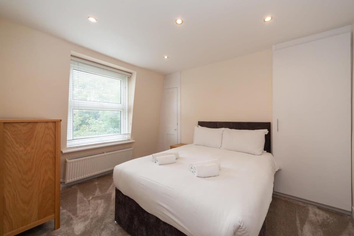 Spacious 2 Bedroom Maisonette In Stratford London Ngoại thất bức ảnh